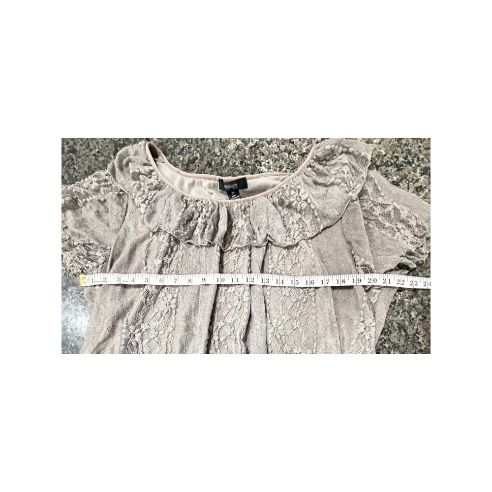 Style & Co Woman 3X Taupe Mauve Lace Ruffle Neck Tiered Short Sleeve Blouse Top - Picture 4 of 5